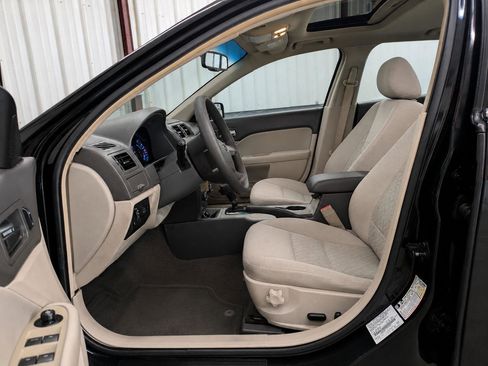 Used 2011 Ford Fusion SE w/ 202A Rapid Spec Order Code FWD image 20