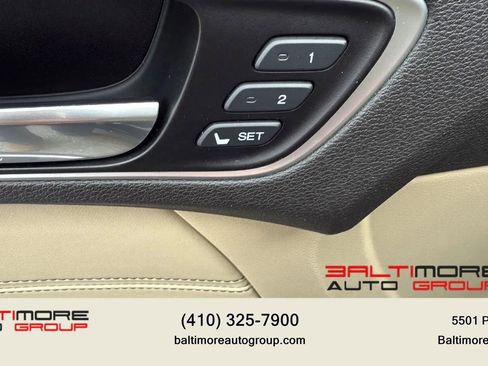 Used 2018 Acura TLX V6 SH-AWD w/ Advance Package image 37