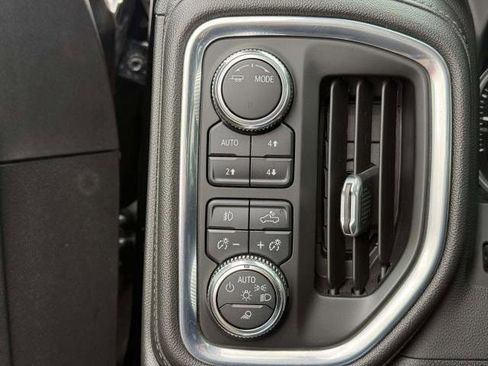 Used 2022 GMC Sierra 2500 Denali w/ Denali Black Diamond Edition image 21