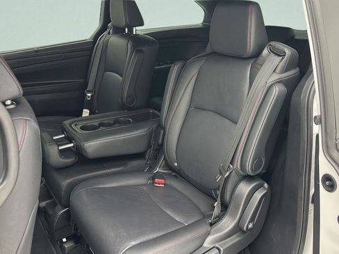 Used 2025 Honda Odyssey Sport-L image 9