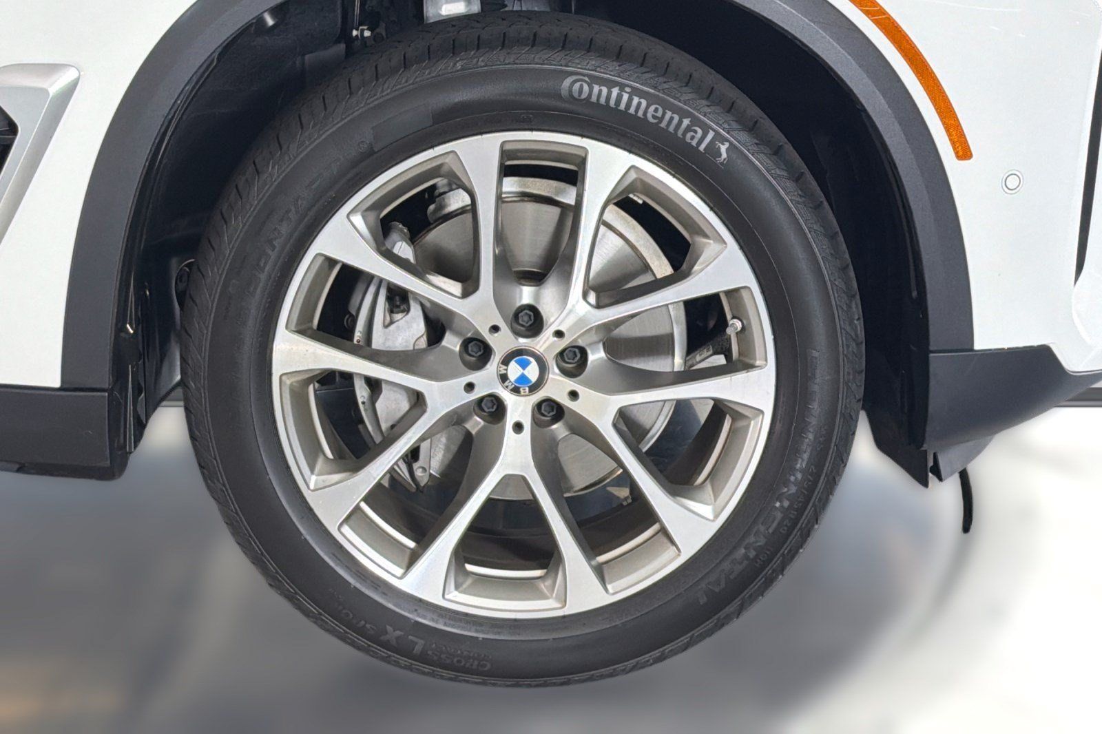 Used 2024 BMW X5 sDrive40i w/ Premium Package RWD image 13