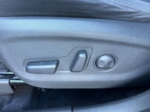 Used 2020 Hyundai Tucson Value w/ Cargo Package image 14