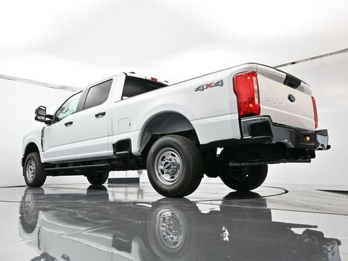 New 2026 Ford F250 XL w/ XL Chrome Package AWD/4WD image 45