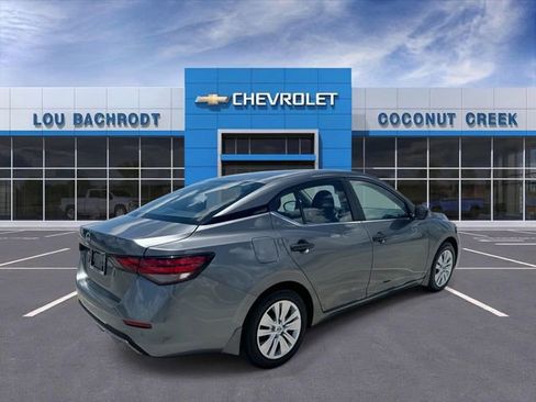 Used 2025 Nissan Sentra S FWD image 8