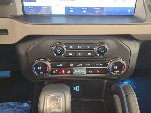 New 2024 Ford Bronco Wildtrak AWD/4WD image 18