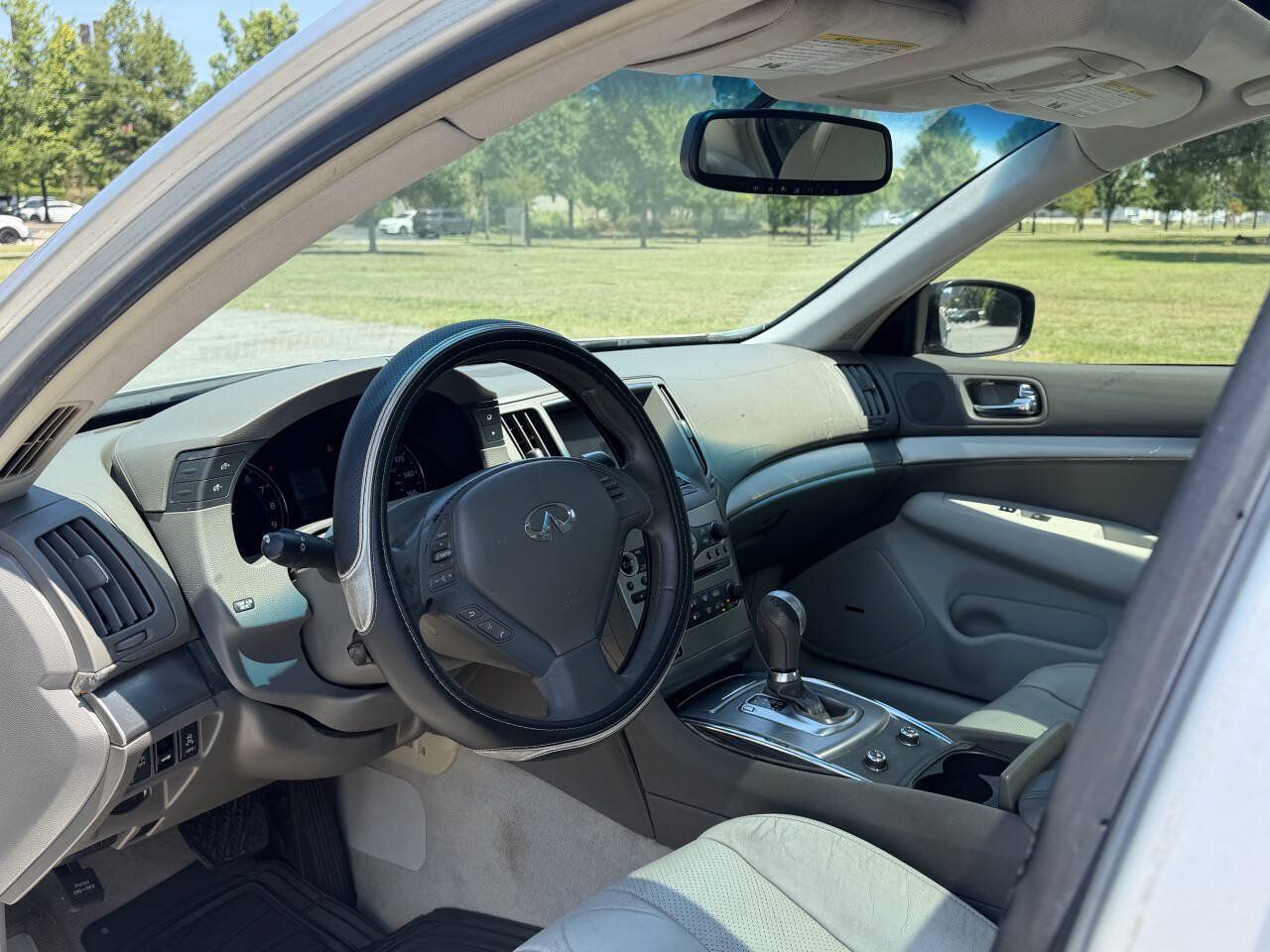Used 2010 INFINITI G37 Journey w/ Premium Pkg RWD image 13
