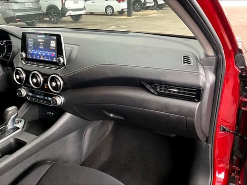 Used 2022 Nissan Sentra SV w/ All-Weather Package image 18