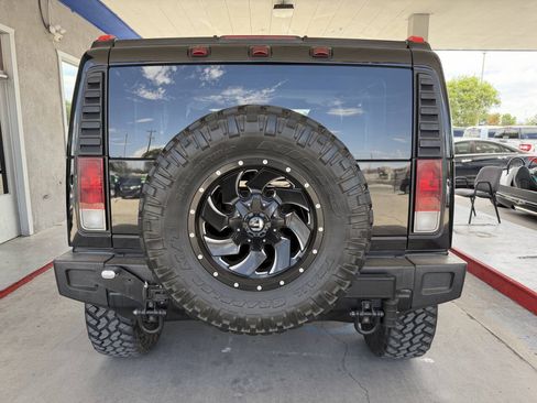 Used 2005 HUMMER H2 w/ Preferred Equipment Group AWD/4WD image 7