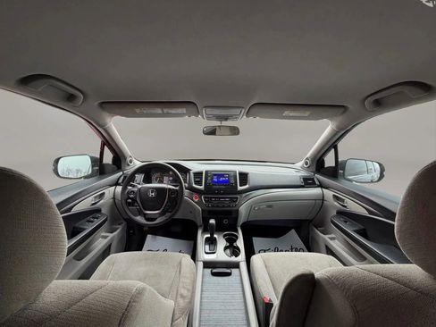 Used 2016 Honda Pilot LX image 17