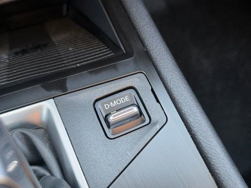 Used 2025 Nissan Kicks SV w/ Illumination Package image 35