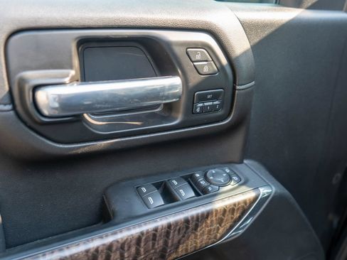 Used 2023 GMC Sierra 3500 Denali w/ Denali Black Diamond Edition AWD/4WD image 28