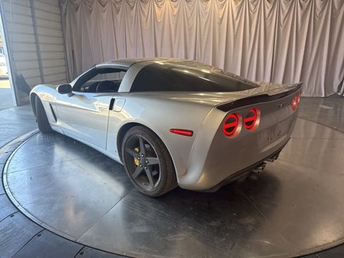 Used 2007 Chevrolet Corvette Coupe image 7