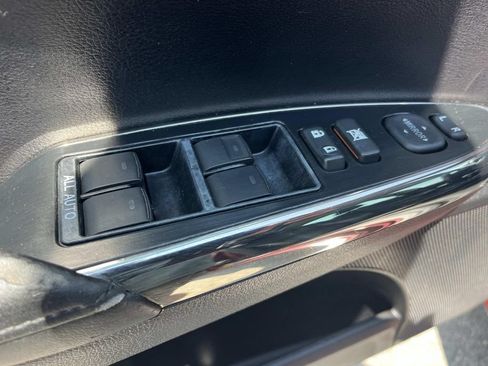Used 2014 Toyota Avalon XLE Premium FWD image 26