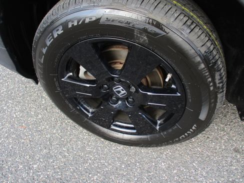 Certified 2020 Honda Ridgeline Black Edition image 9