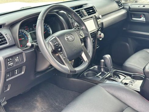 Used 2016 Toyota 4Runner Trail Premium AWD/4WD image 10