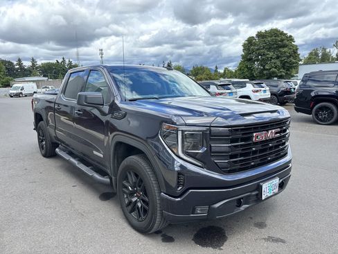Used 2024 GMC Sierra 1500 Elevation w/ Preferred Package AWD/4WD image 7
