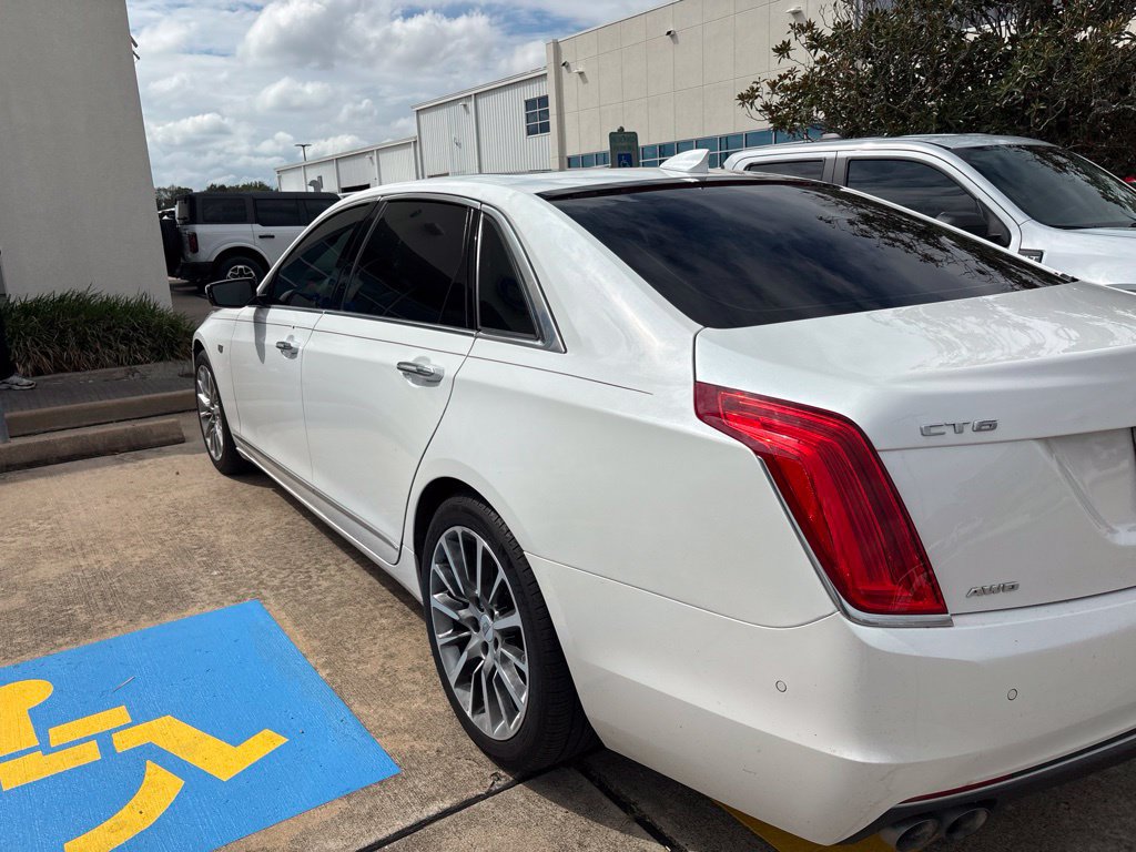 Used 2016 Cadillac CT6 Luxury AWD/4WD image 11