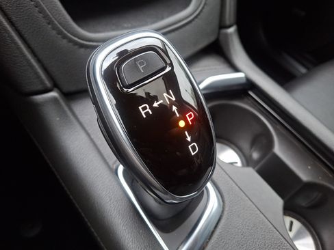 Used 2019 Cadillac XT5 Luxury AWD/4WD image 15