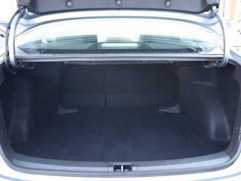 Used 2025 Toyota Corolla LE image 23