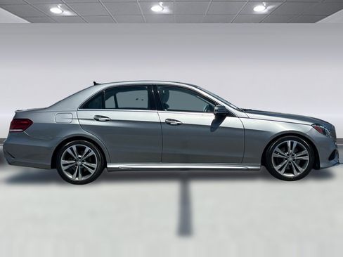 Used 2015 Mercedes-Benz E 350 4MATIC Sedan image 7