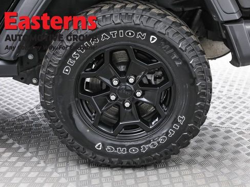 Used 2023 Jeep Wrangler Unlimited w/ Cold Weather Group AWD/4WD image 36