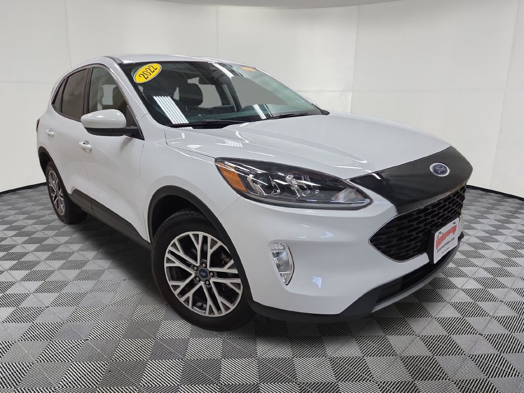 Used 2022 Ford Escape SEL w/ Technology Package AWD/4WD image 3
