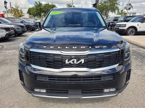 Used 2022 Kia Telluride SX w/ SX Prestige Package image 21