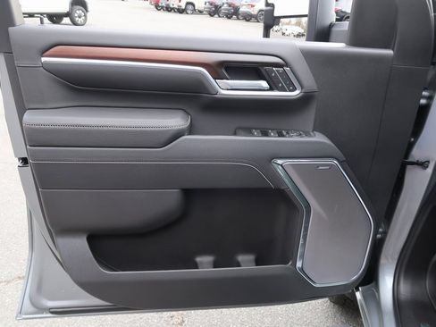 New 2026 GMC Sierra 3500 Denali image 11