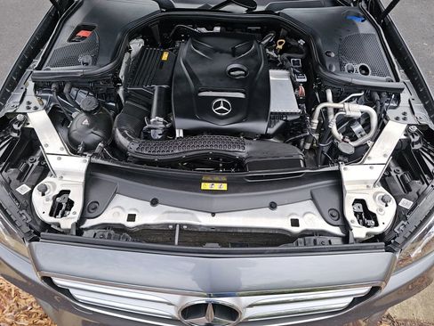 Used 2018 Mercedes-Benz E 300 w/ Premium 1 Package image 12