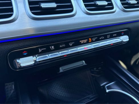 Used 2020 Mercedes-Benz GLS 580 4MATIC image 34