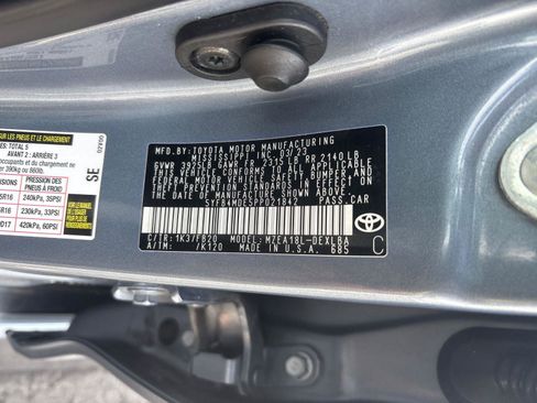 Used 2023 Toyota Corolla LE image 30