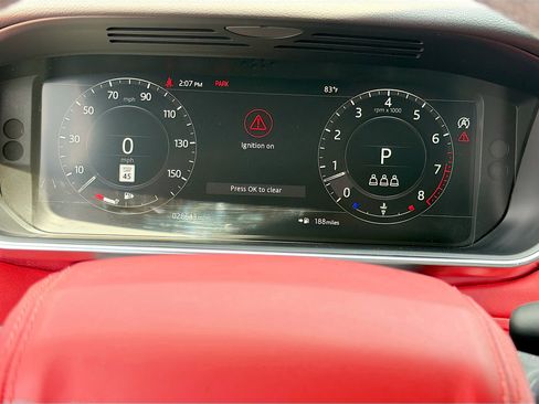 Used 2022 Land Rover Range Rover Sport HST image 40