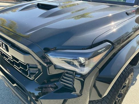 Used 2025 Toyota Tacoma TRD Pro image 33