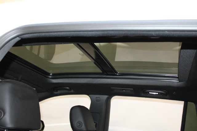 Certified 2024 Cadillac XT6 Premium Luxury AWD/4WD image 11