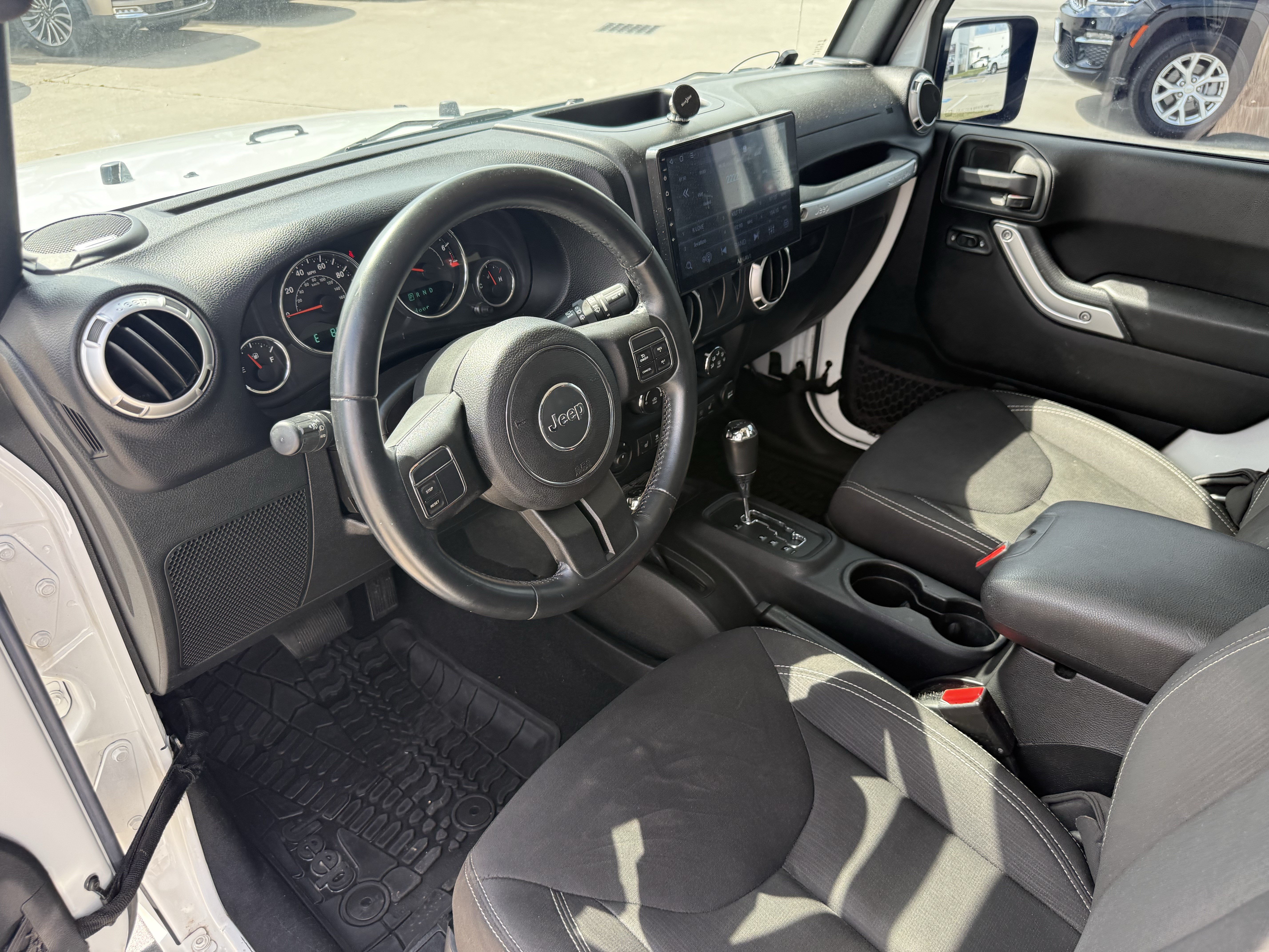 Used 2015 Jeep Wrangler Sahara w/ Trailer Tow Group AWD/4WD image 13