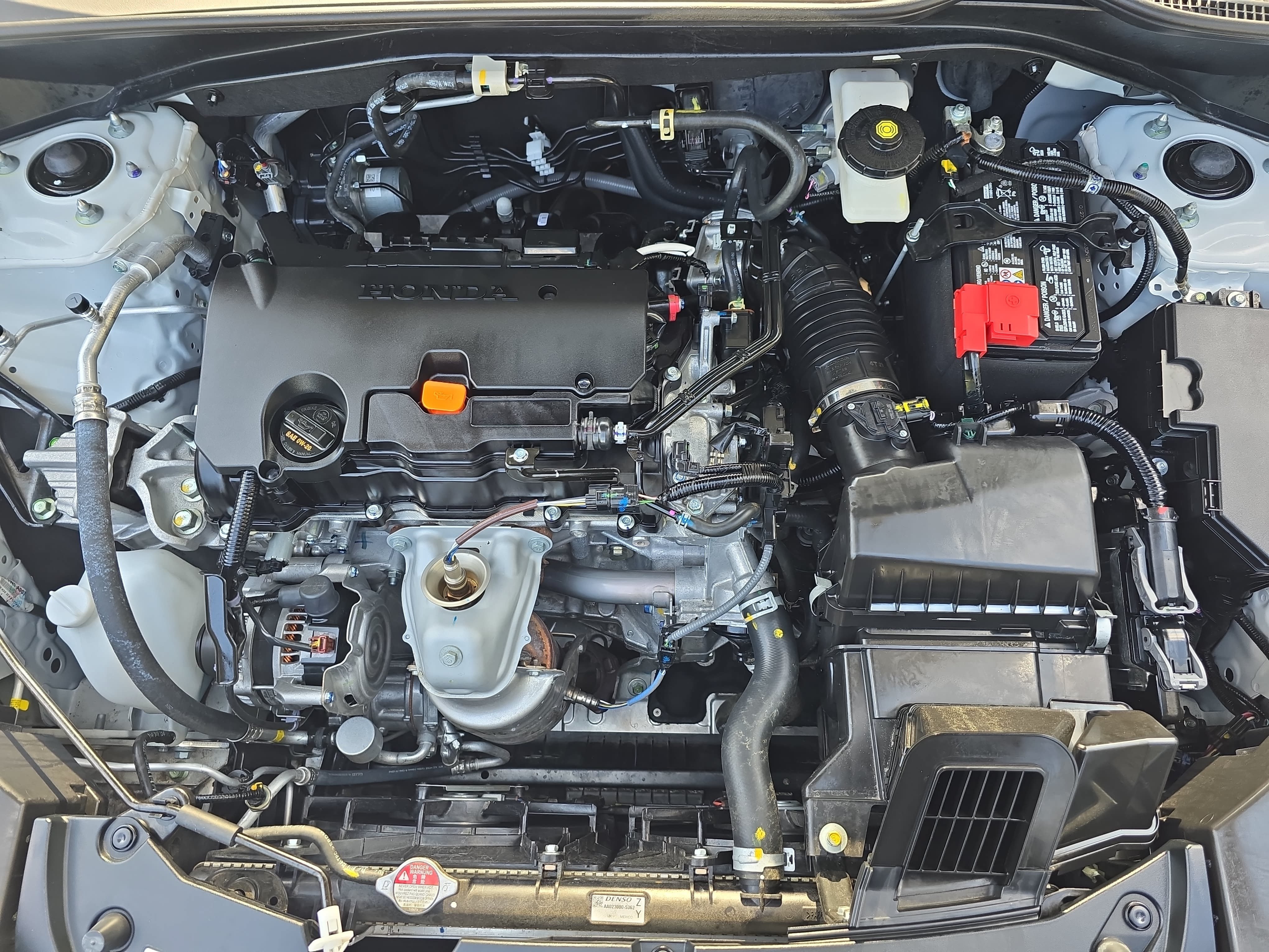 Certified 2025 Honda HR-V Sport image 29