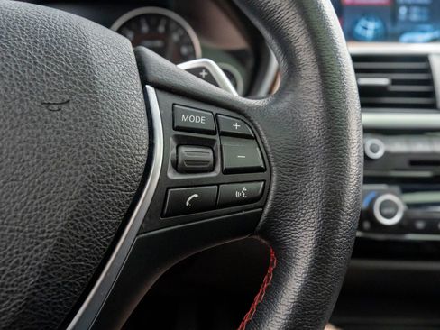 Used 2018 BMW 330i xDrive Sedan w/ Premium Package image 34