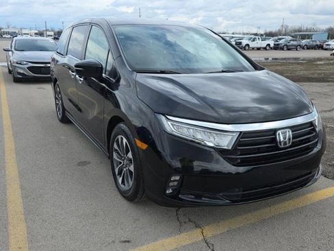 Used 2021 Honda Odyssey EX-L image 3
