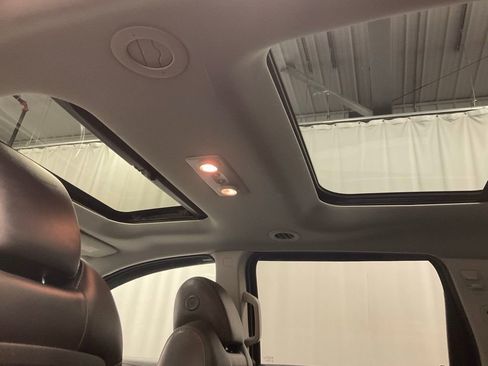 Used 2015 Chevrolet Traverse LT image 37