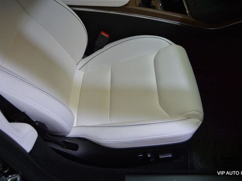 Used 2022 Tesla Model S Plaid AWD/4WD image 16