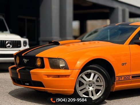 Used 2007 Ford Mustang GT Premium image 2