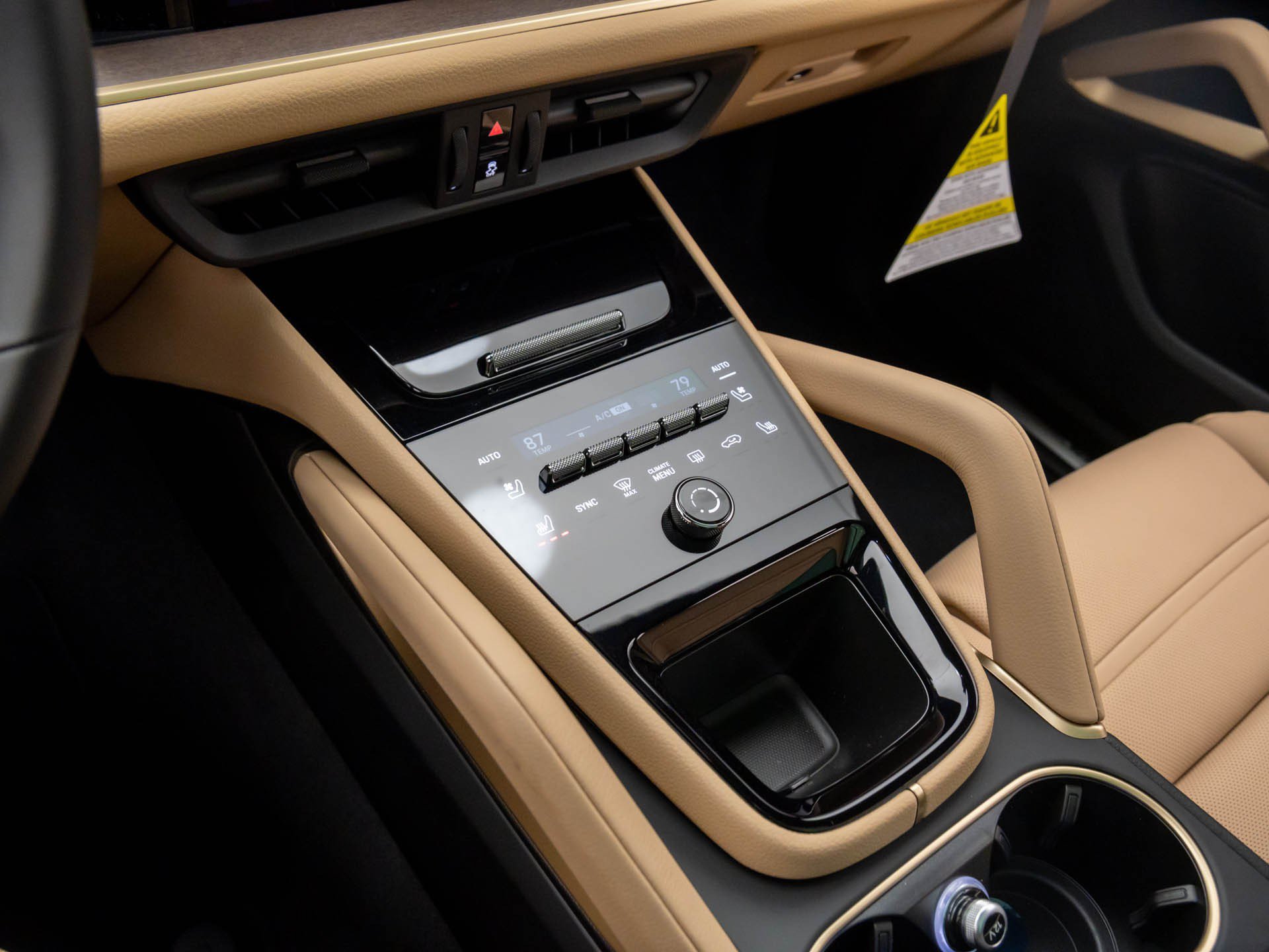 Certified 2026 Porsche Cayenne AWD/4WD image 14