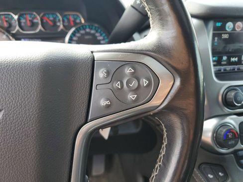 Used 2018 Chevrolet Suburban LT AWD/4WD image 23