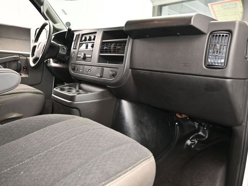 Used 2024 Chevrolet Express 2500 w/ Driver Convenience Package image 37