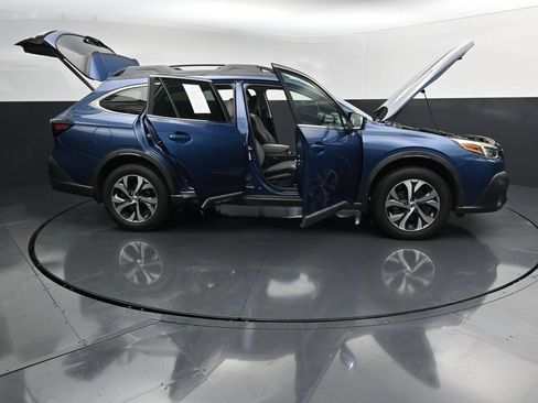 Used 2020 Subaru Outback Limited w/ Popular Package #2 AWD/4WD image 44