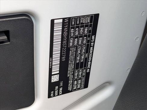 New 2025 Mercedes-Benz Sprinter 2500 image 18