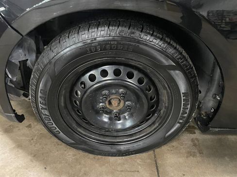 Used 2015 Ford Focus SE w/ Equipment Group 201A image 21