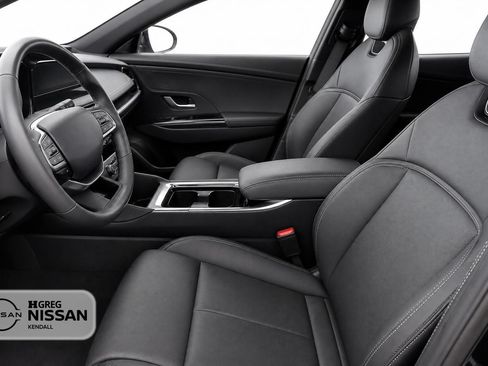 Used 2024 Lucid Air Touring AWD/4WD image 4