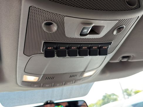 Used 2019 Ford F250 XLT w/ XLT Value Package AWD/4WD image 19