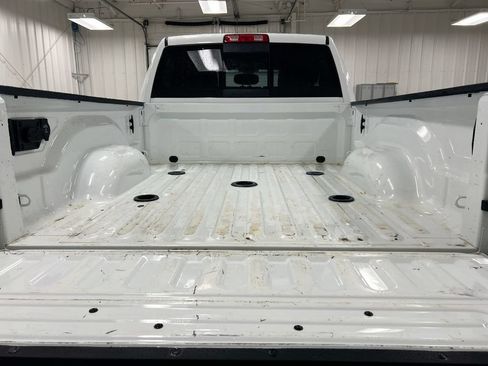 Used 2024 RAM 3500 Tradesman w/ Chrome Appearance Group AWD/4WD image 23